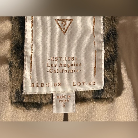 Fabulous Guess Leopard print coat - Picture 2 of 10